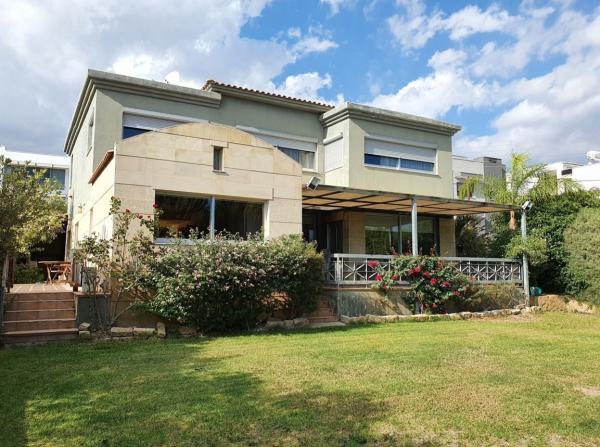 320 m2 - 3680